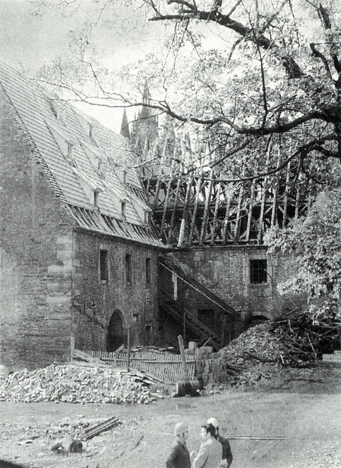 Image of the Waidspeicher construction site from 1985